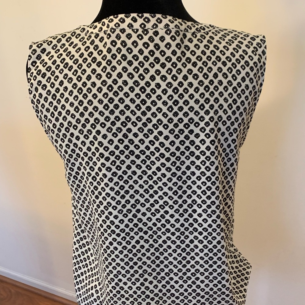 Loft Size Xs Sleeveless Pullover 1/2 Button Black… - image 6